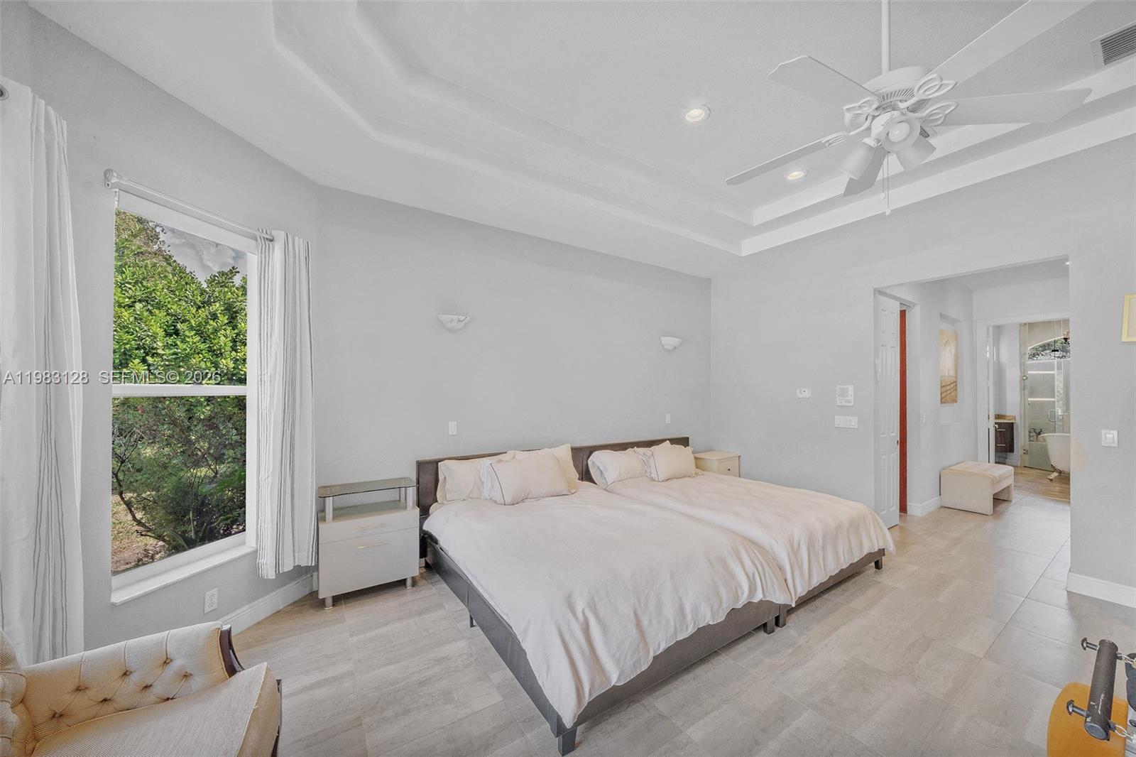 9675 NW 39th Ct Coral Springs, FL 33065