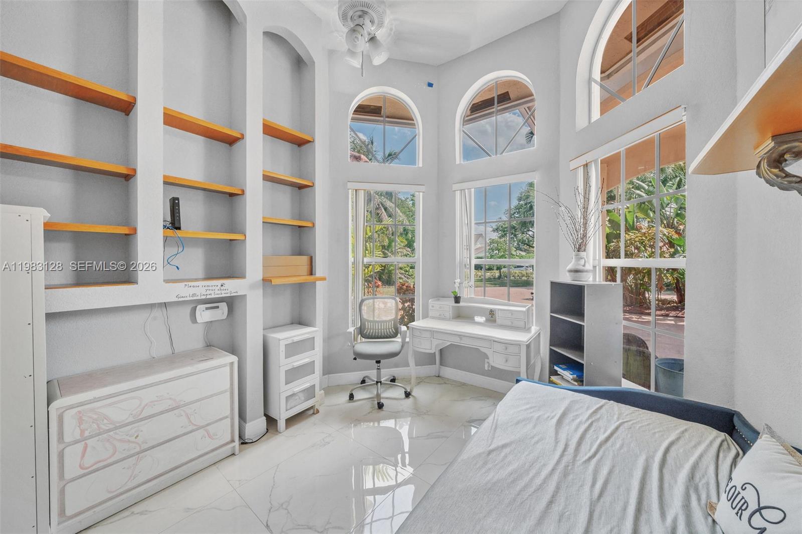 9675 NW 39th Ct Coral Springs, FL 33065