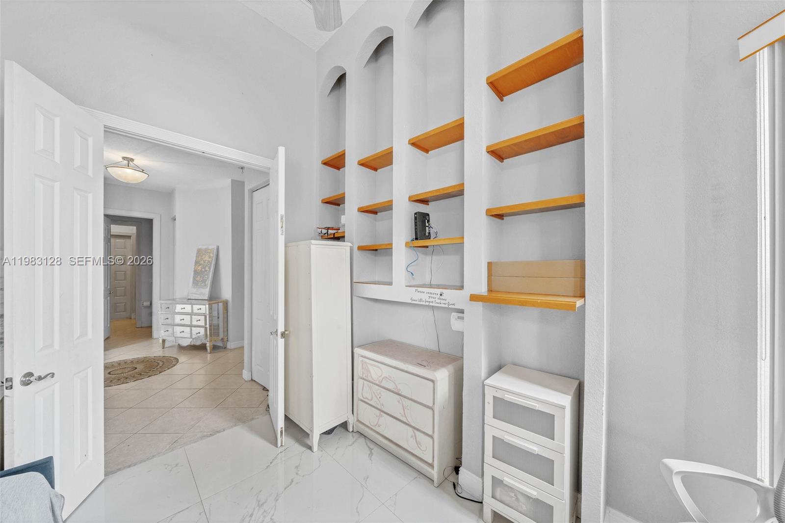 9675 NW 39th Ct Coral Springs, FL 33065