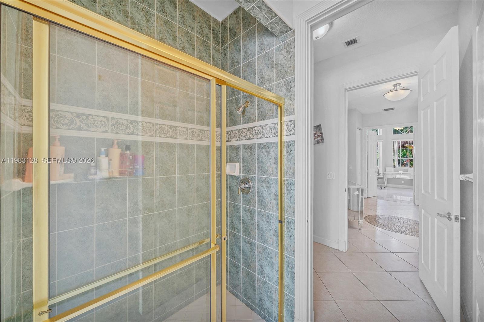 9675 NW 39th Ct Coral Springs, FL 33065