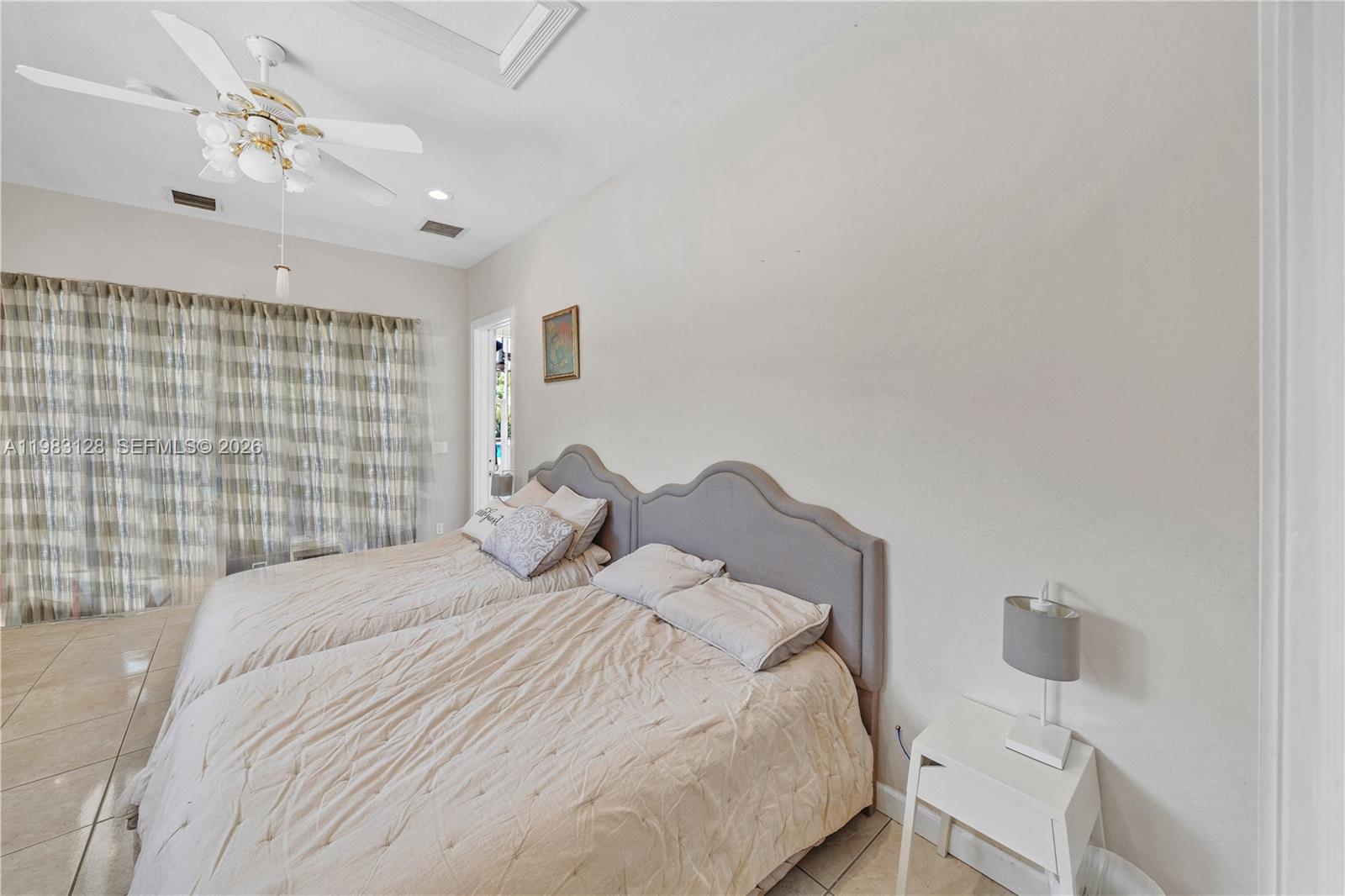 9675 NW 39th Ct Coral Springs, FL 33065