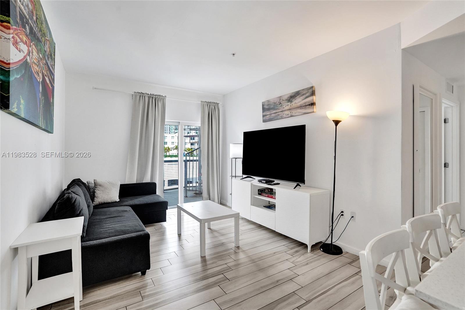 481 NE 29th St #702 Miami, FL 33137