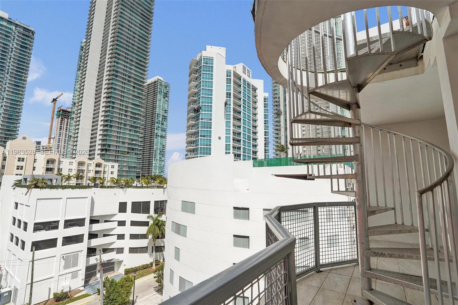 481 NE 29th St #702 Miami, FL 33137