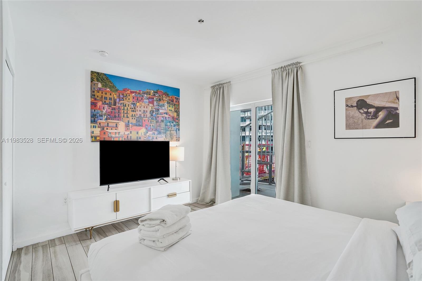 481 NE 29th St #702 Miami, FL 33137