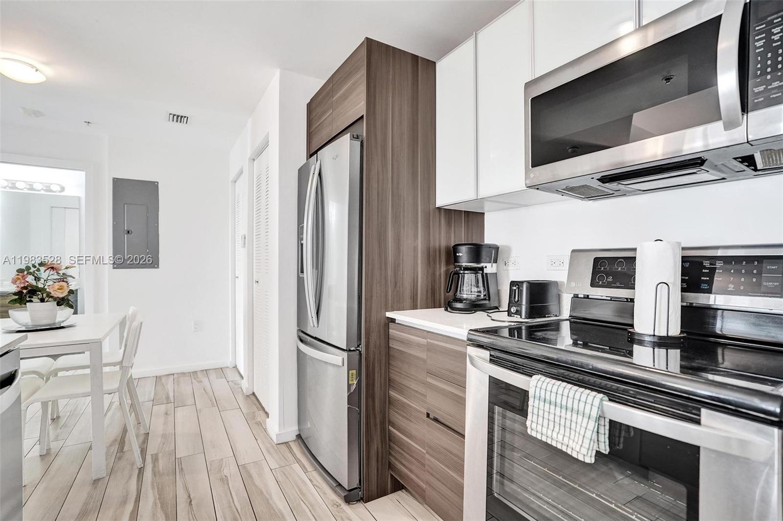 481 NE 29th St #702 Miami, FL 33137