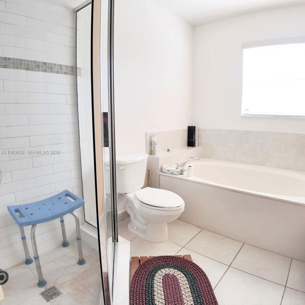 8884 SW 220th Ln Cutler Bay, FL 33190