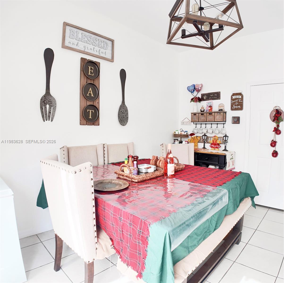 8884 SW 220th Ln Cutler Bay, FL 33190