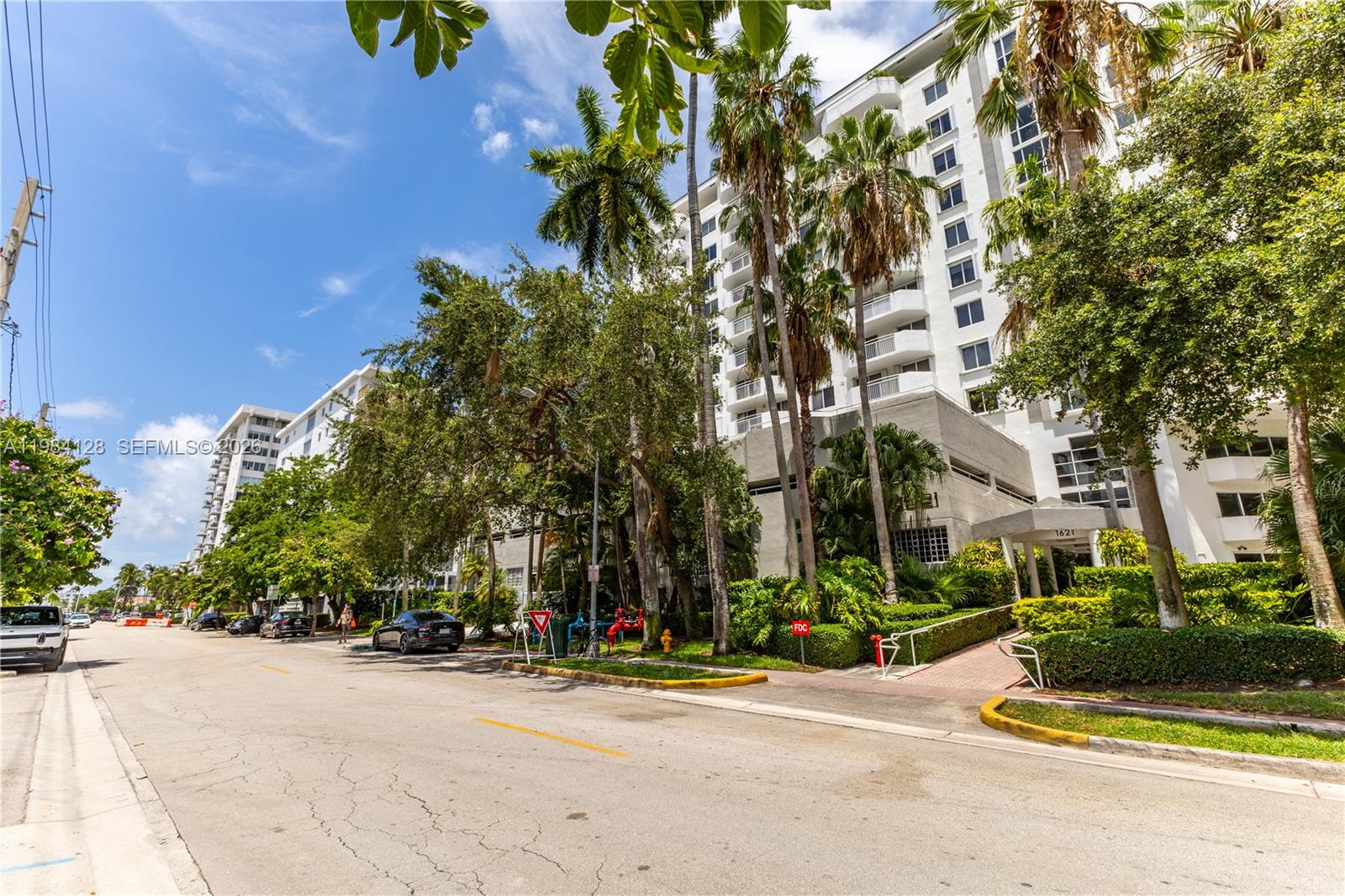 1621 Bay Rd #1202 Miami Beach, FL 33139