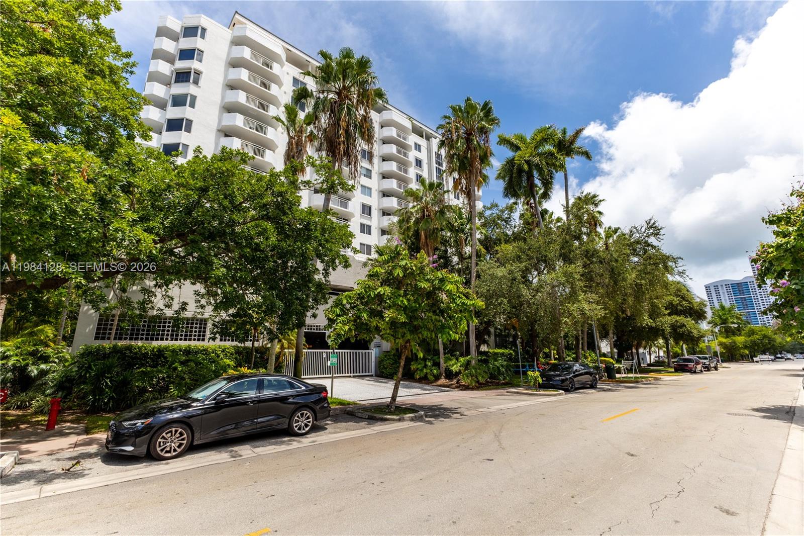 1621 Bay Rd #1202 Miami Beach, FL 33139