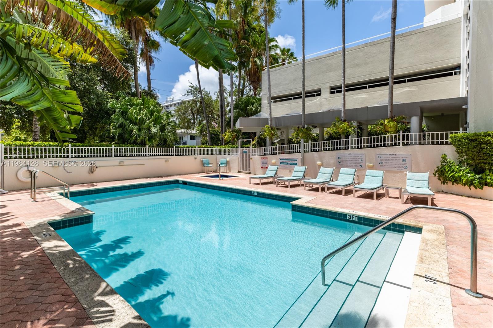 1621 Bay Rd #1202 Miami Beach, FL 33139