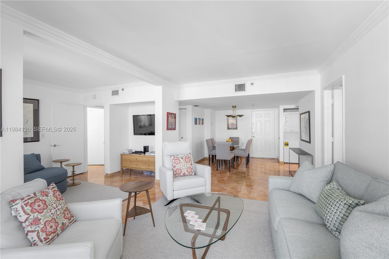 1621 Bay Rd #1202 Miami Beach, FL 33139