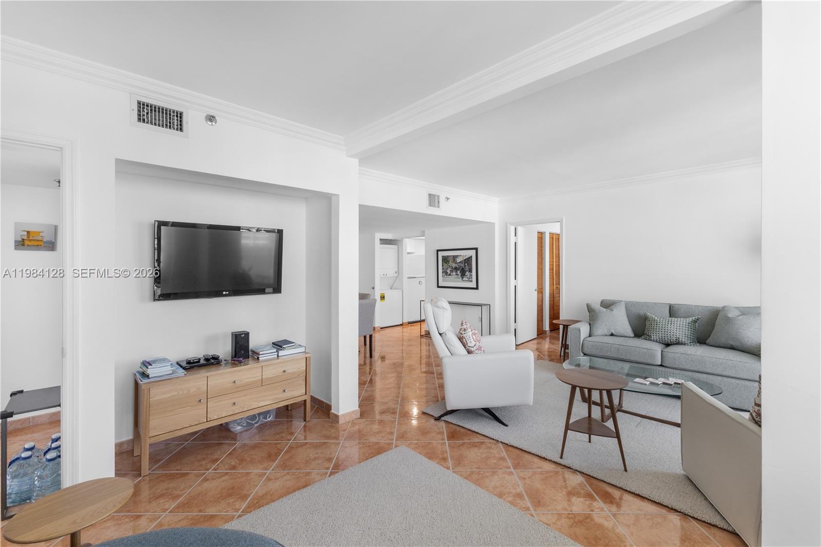 1621 Bay Rd #1202 Miami Beach, FL 33139