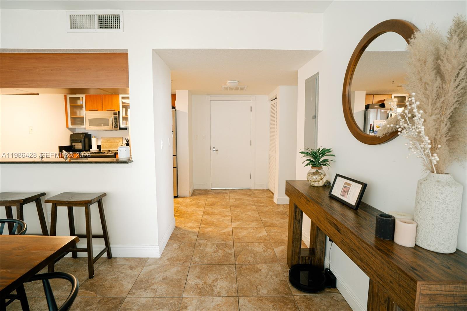 1800 N Bayshore Dr #1412 Miami, FL 33132