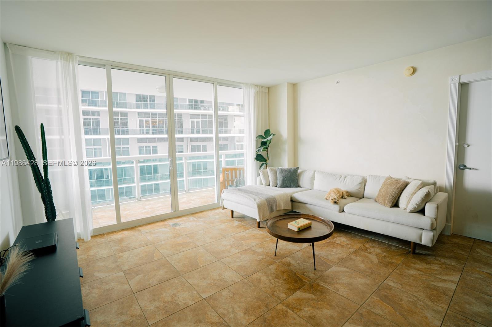 1800 N Bayshore Dr #1412 Miami, FL 33132