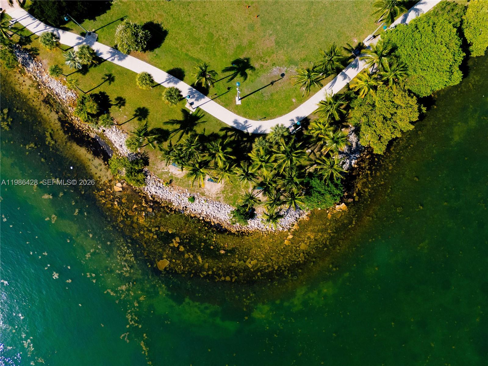 1800 N Bayshore Dr #1412 Miami, FL 33132