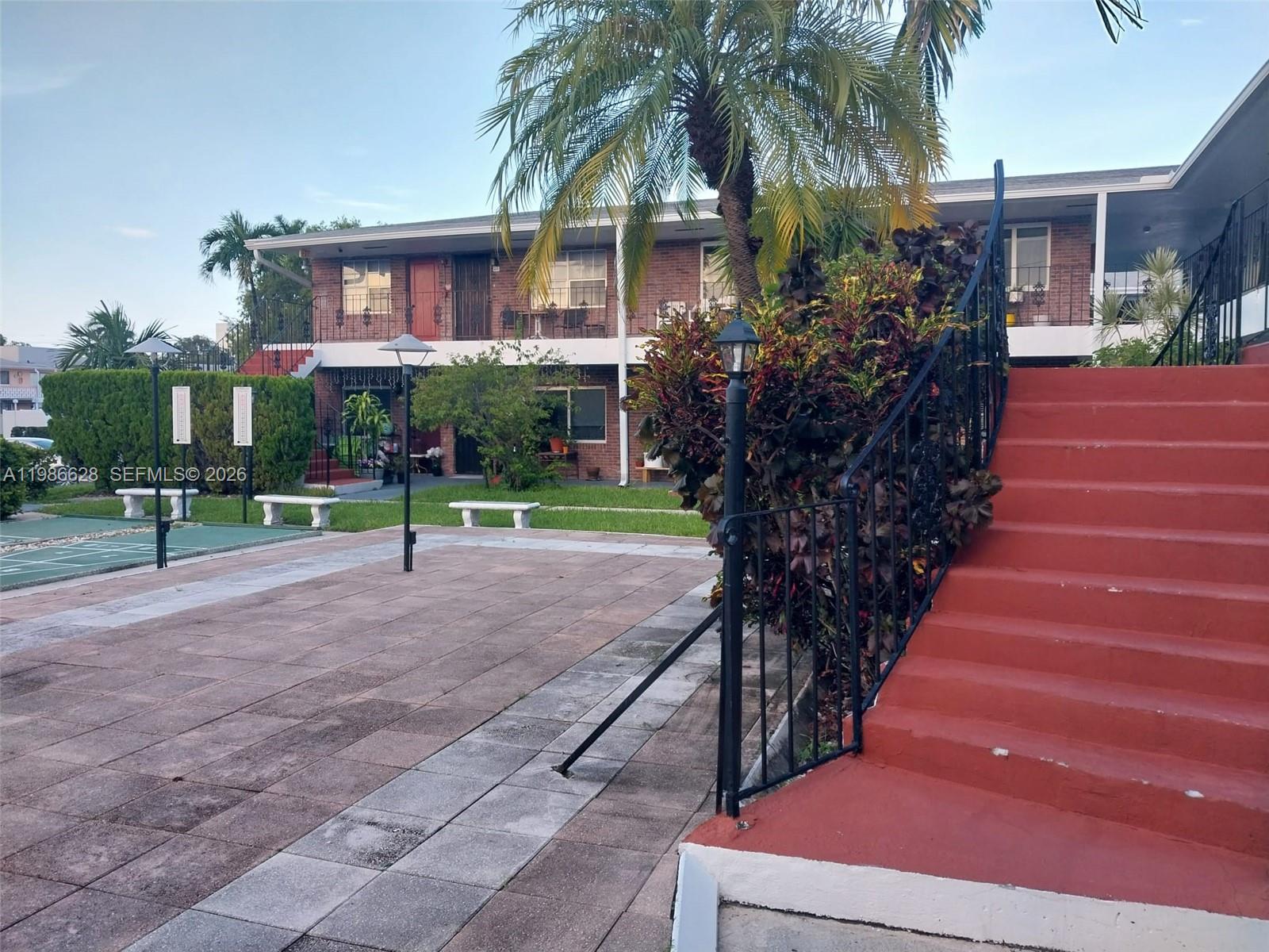 1050 Atlantic Shores Blvd #106