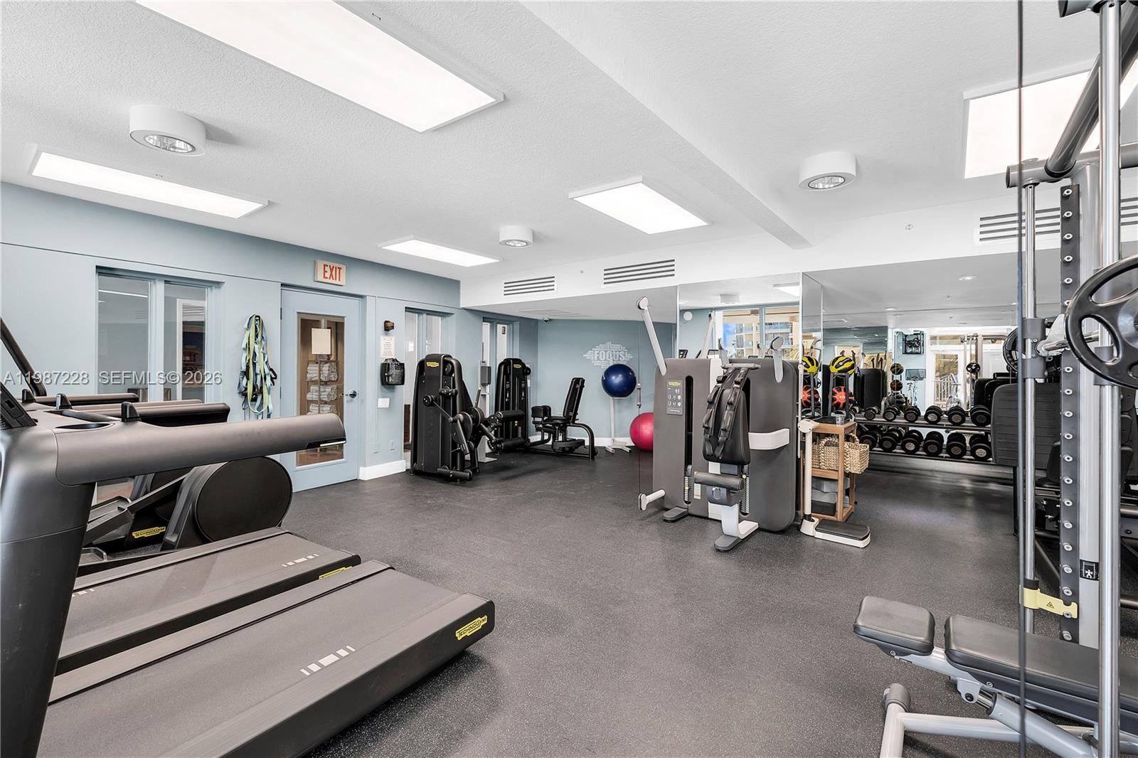 image 1500 Ocean Drive39