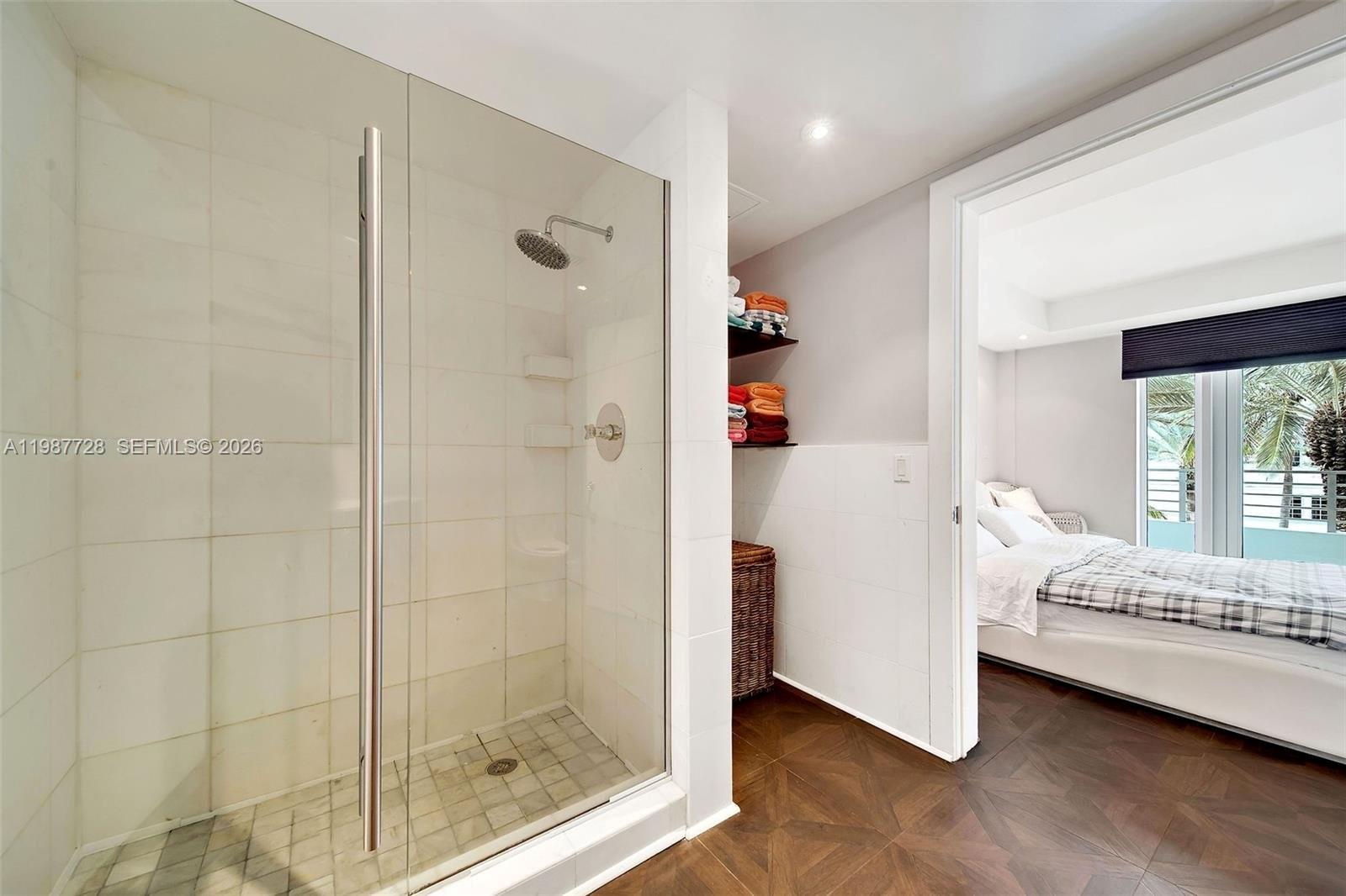 448 Ocean Dr #302 Miami Beach, FL 33139