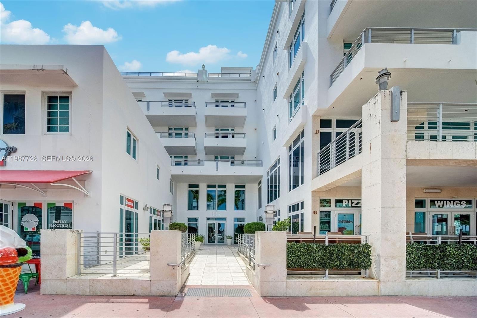 448 Ocean Dr #302 Miami Beach, FL 33139