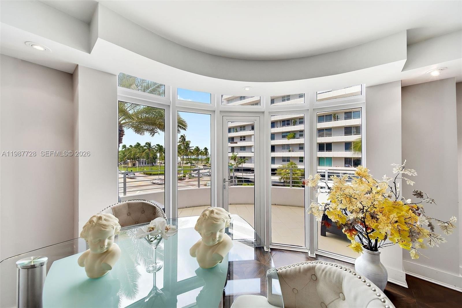 448 Ocean Dr #302 Miami Beach, FL 33139