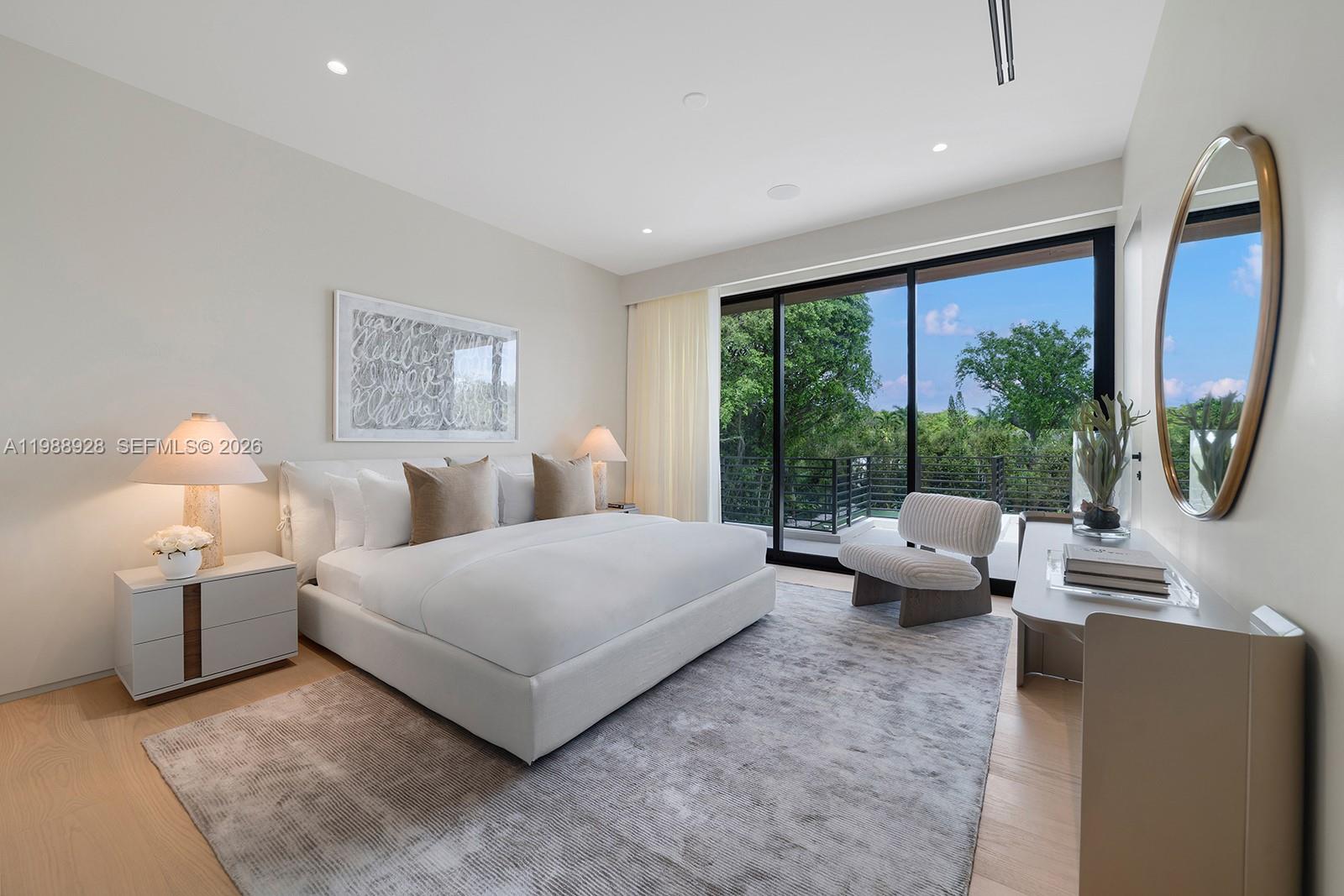 5545 SW 81st Ter Miami, FL 33143