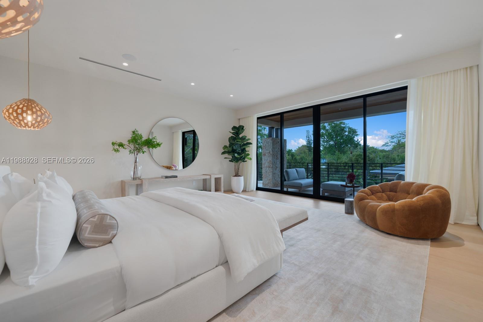 5545 SW 81st Ter Miami, FL 33143