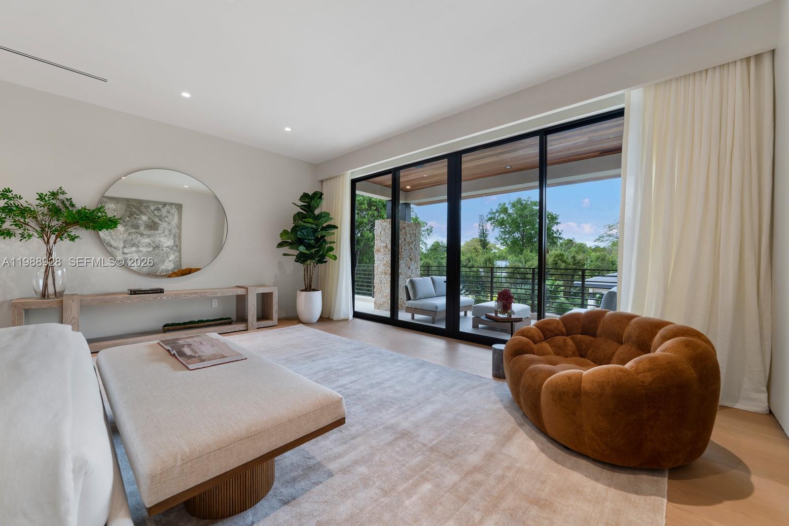 5545 SW 81st Ter Miami, FL 33143