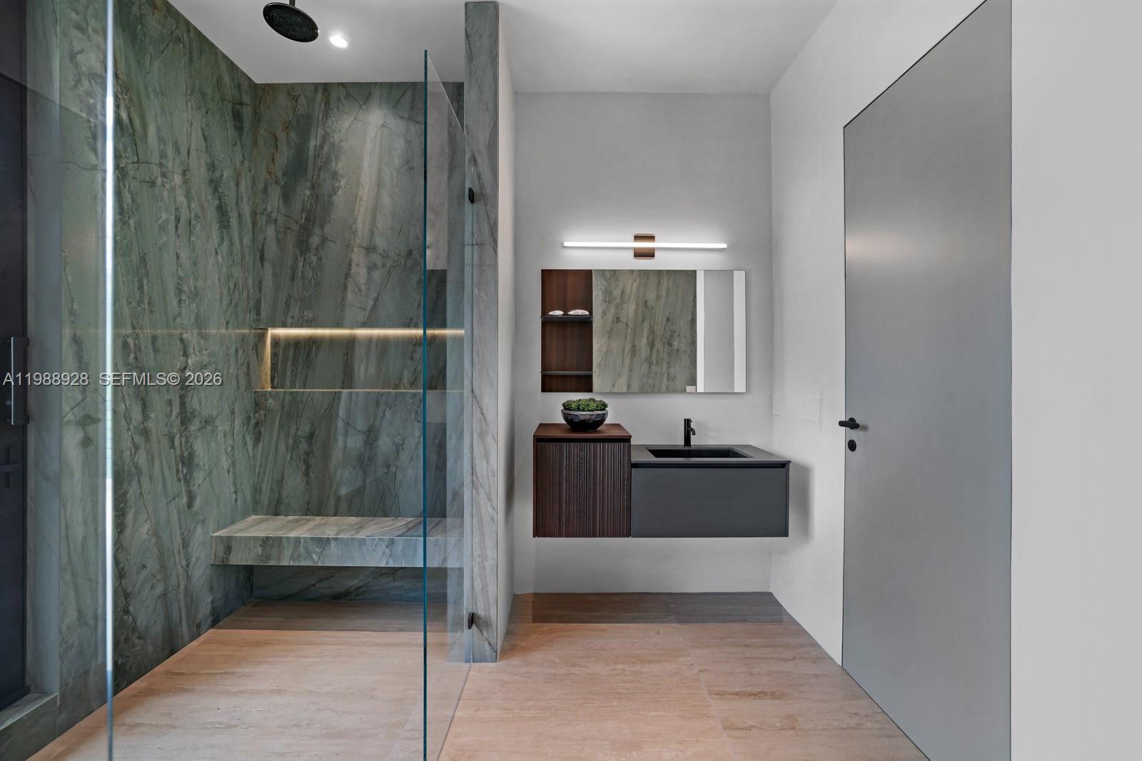 5545 SW 81st Ter Miami, FL 33143