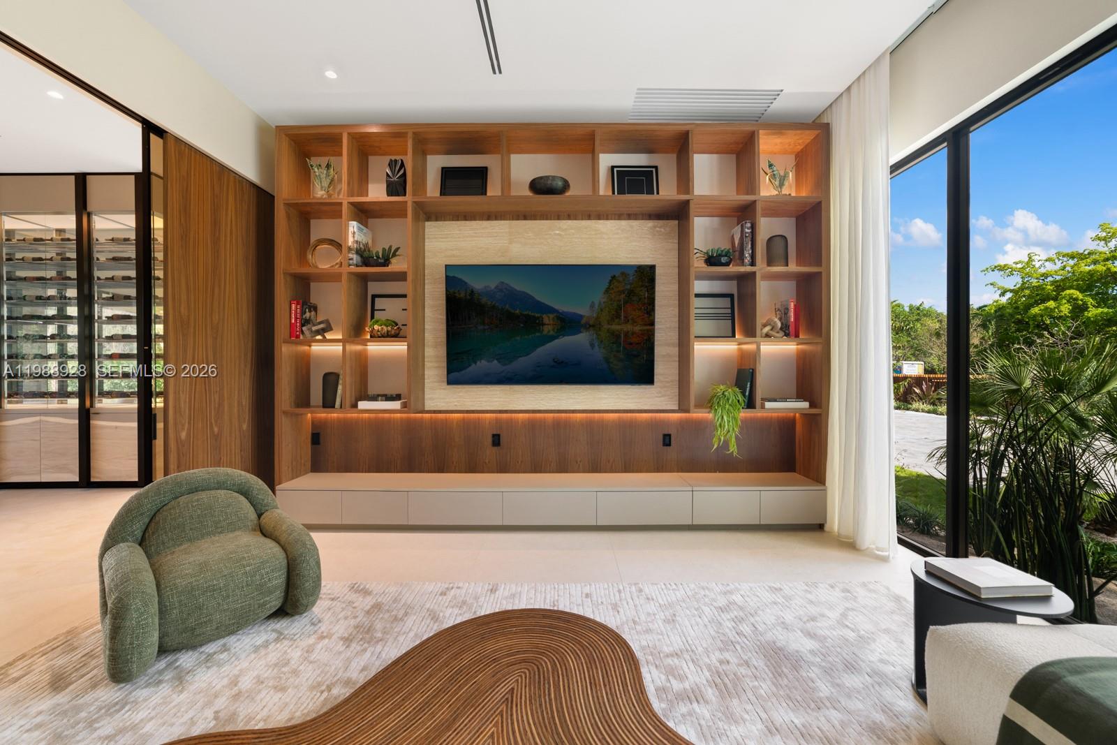 5545 SW 81st Ter Miami, FL 33143