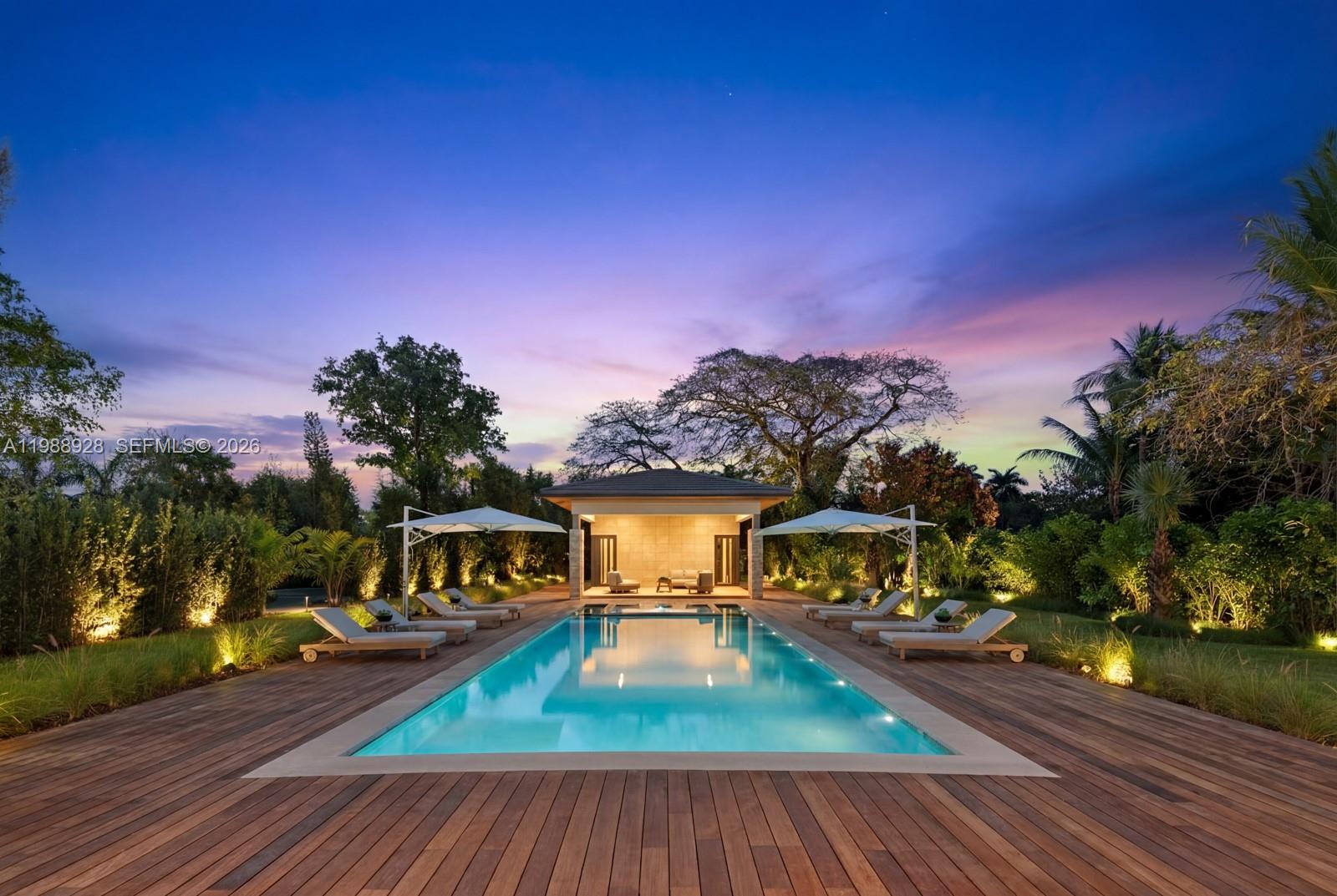 5545 SW 81st Ter Miami, FL 33143