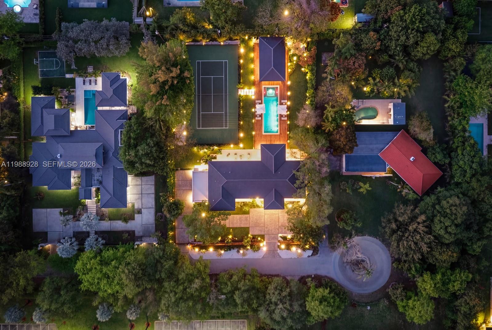 5545 SW 81st Ter Miami, FL 33143