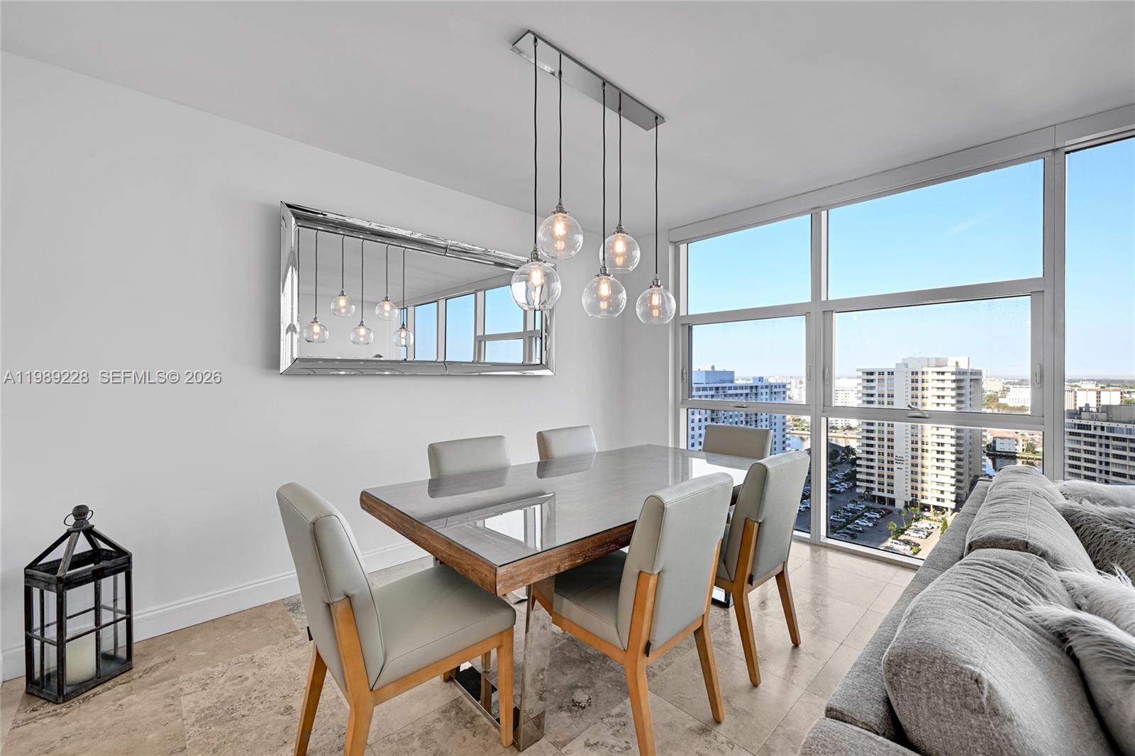 image Beach Club 210