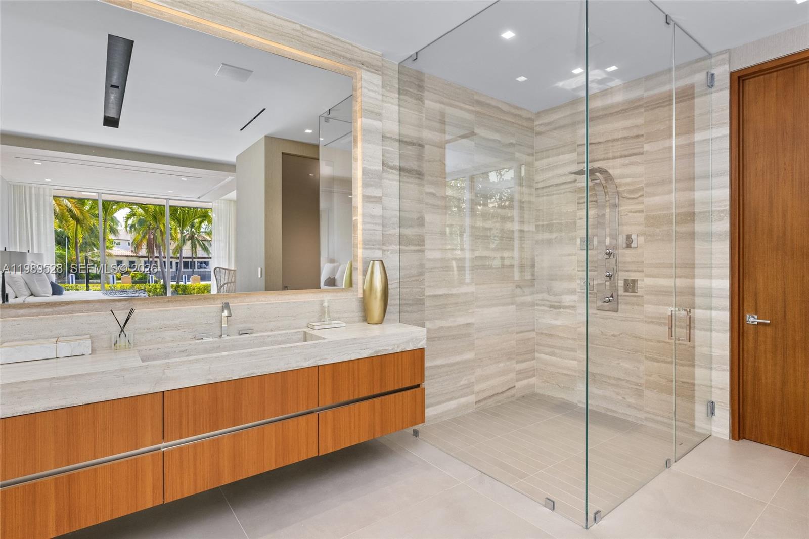 650 Royal Plz Dr Fort Lauderdale, FL 33301