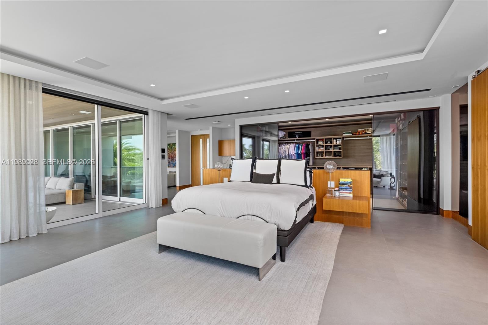 650 Royal Plz Dr Fort Lauderdale, FL 33301