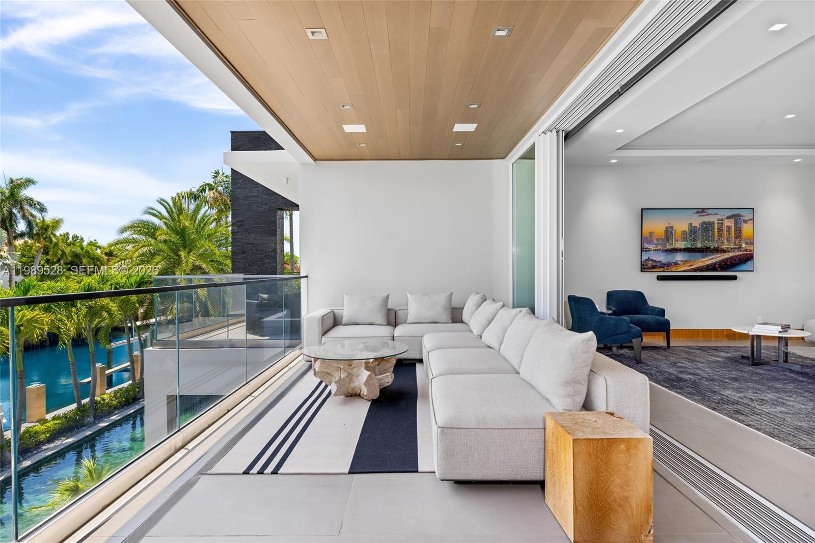 650 Royal Plz Dr Fort Lauderdale, FL 33301