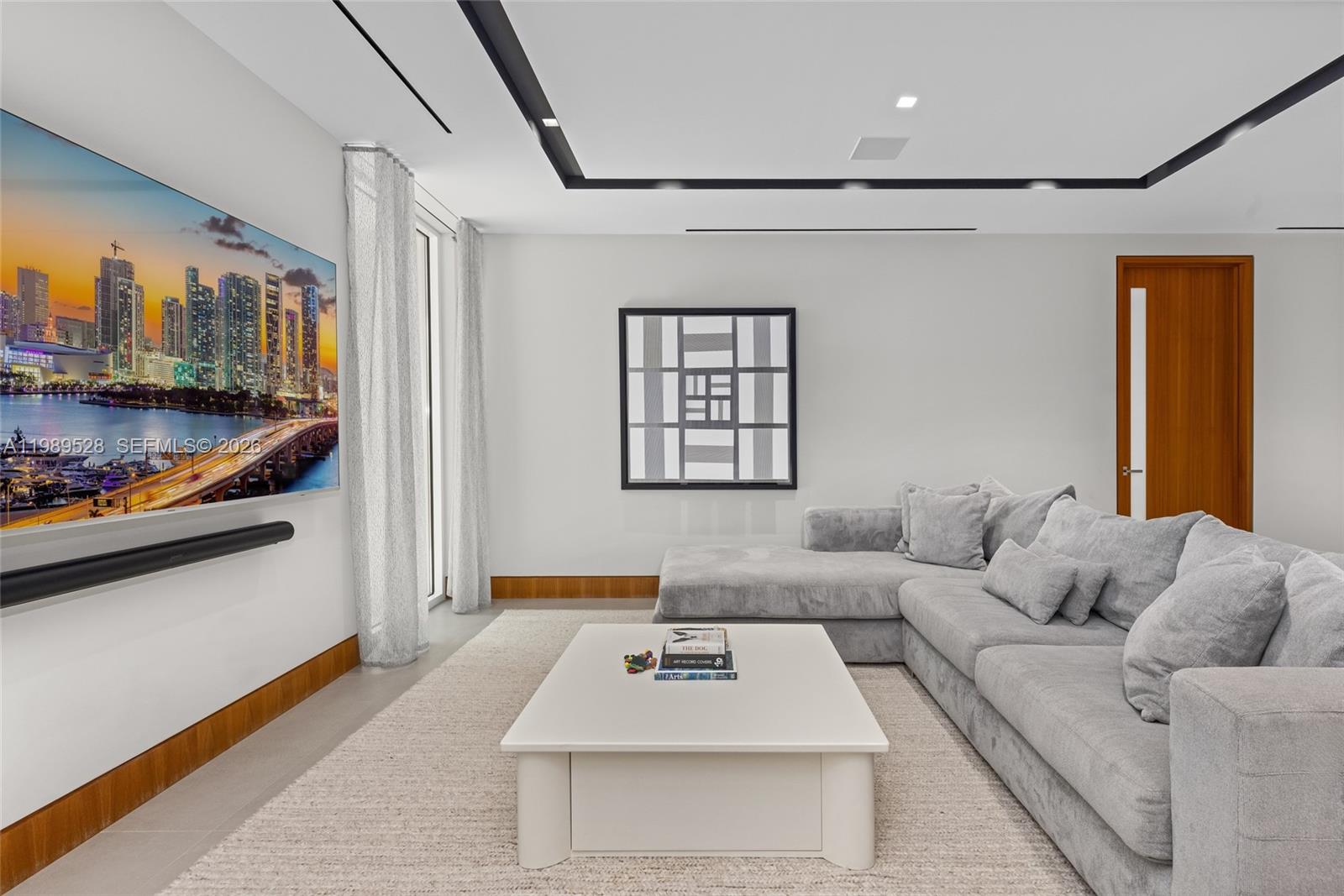 650 Royal Plz Dr Fort Lauderdale, FL 33301