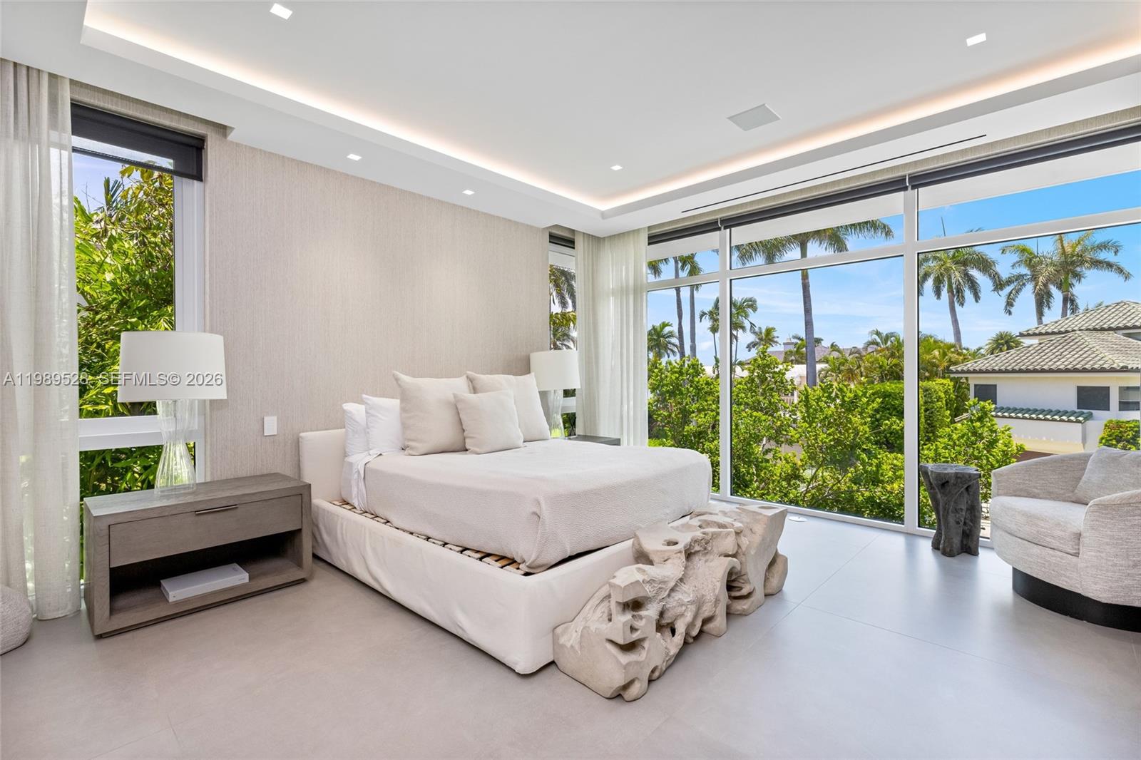 650 Royal Plz Dr Fort Lauderdale, FL 33301