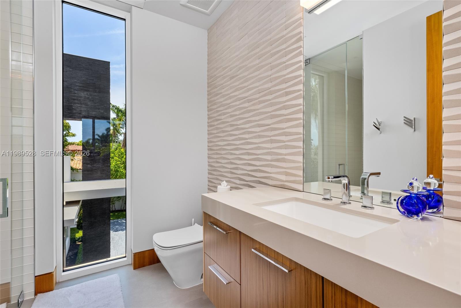 650 Royal Plz Dr Fort Lauderdale, FL 33301