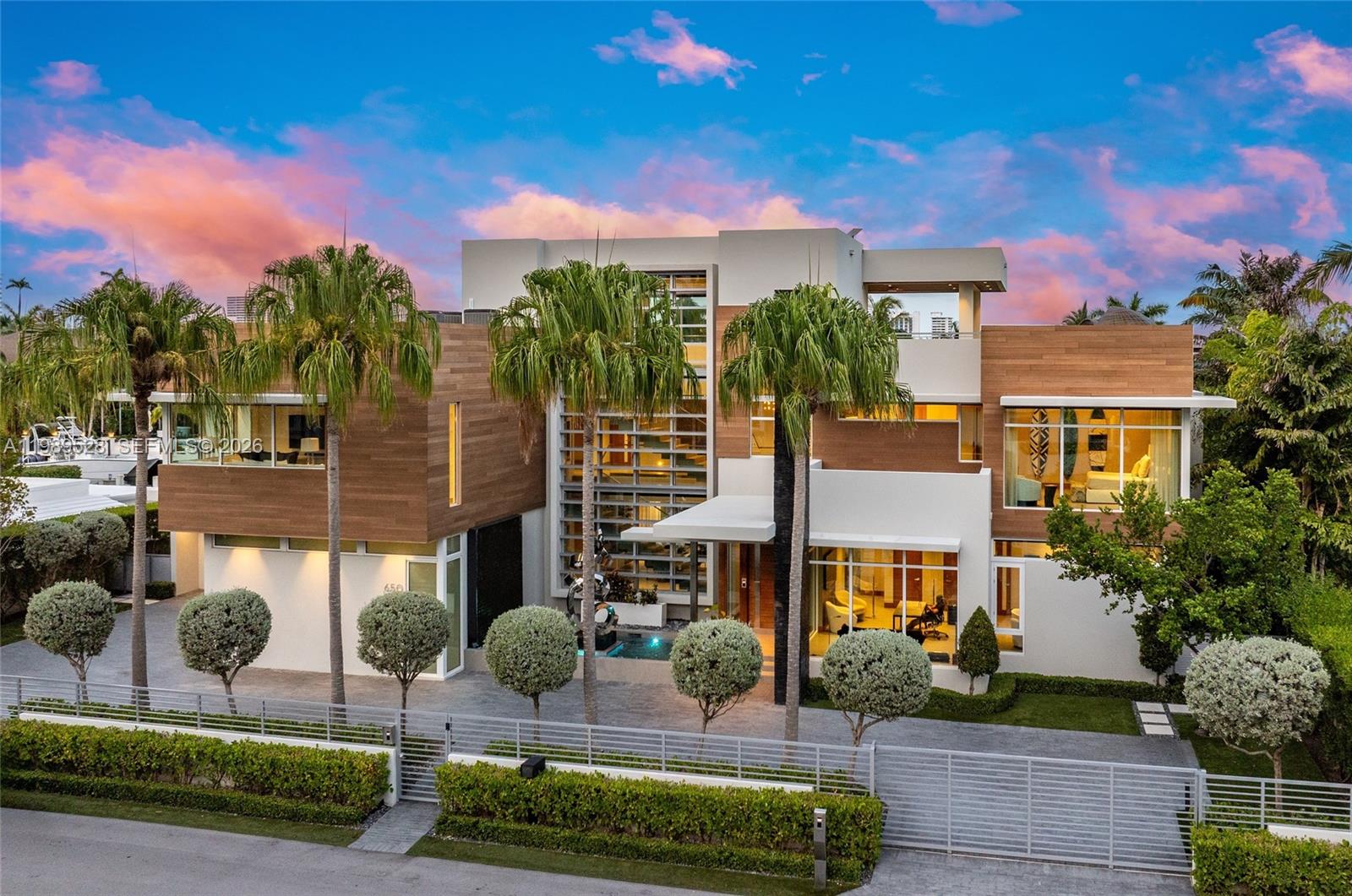 650 Royal Plz Dr Fort Lauderdale, FL 33301