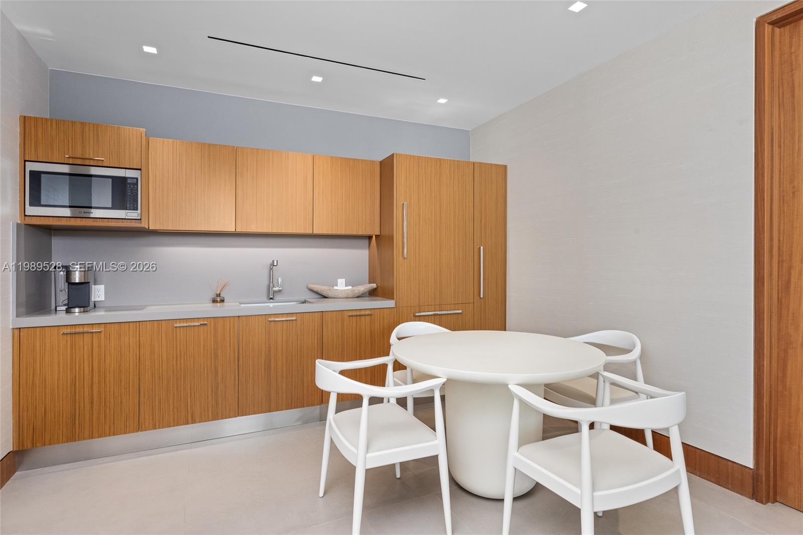 650 Royal Plz Dr Fort Lauderdale, FL 33301