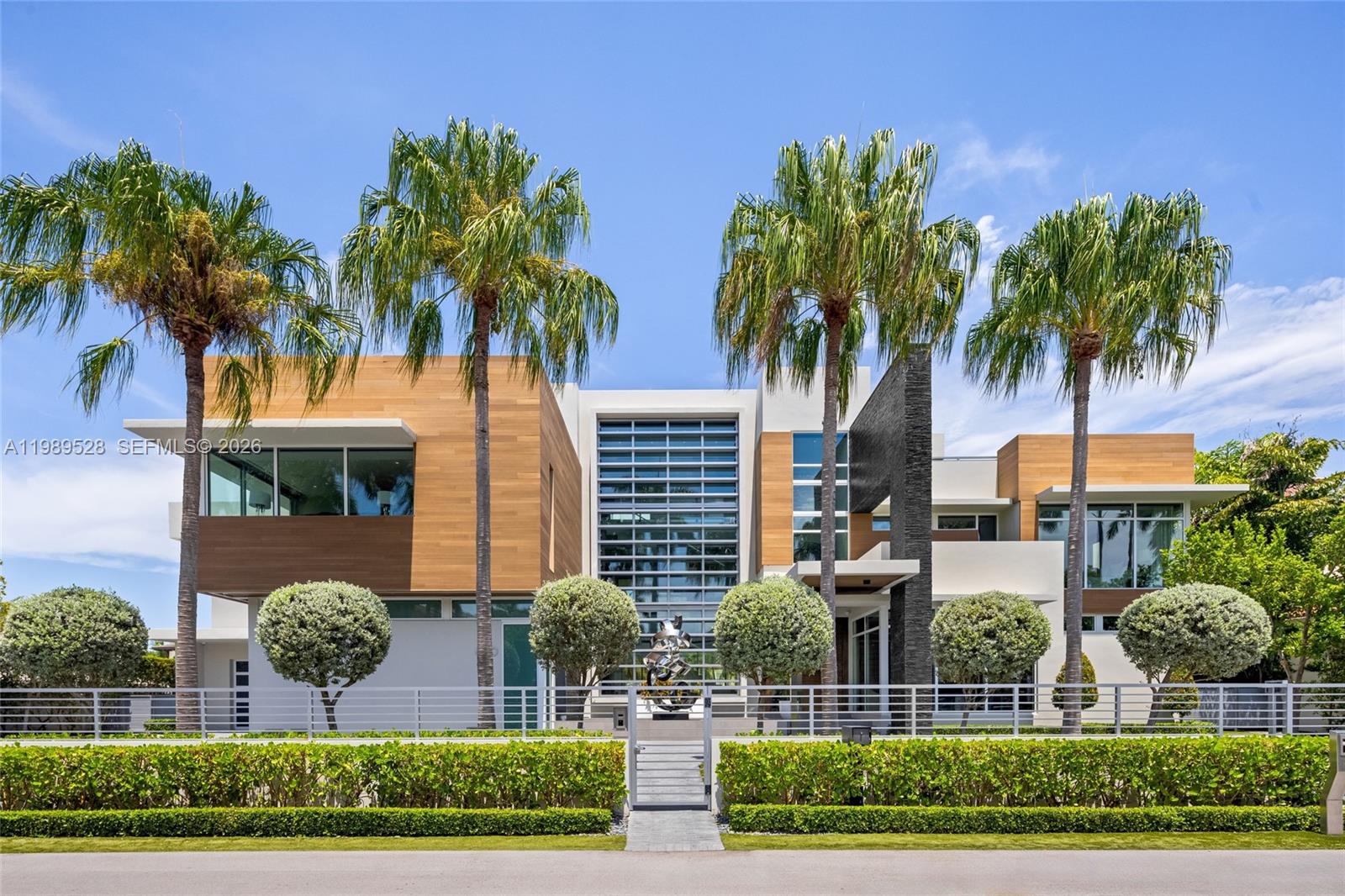 650 Royal Plz Dr Fort Lauderdale, FL 33301