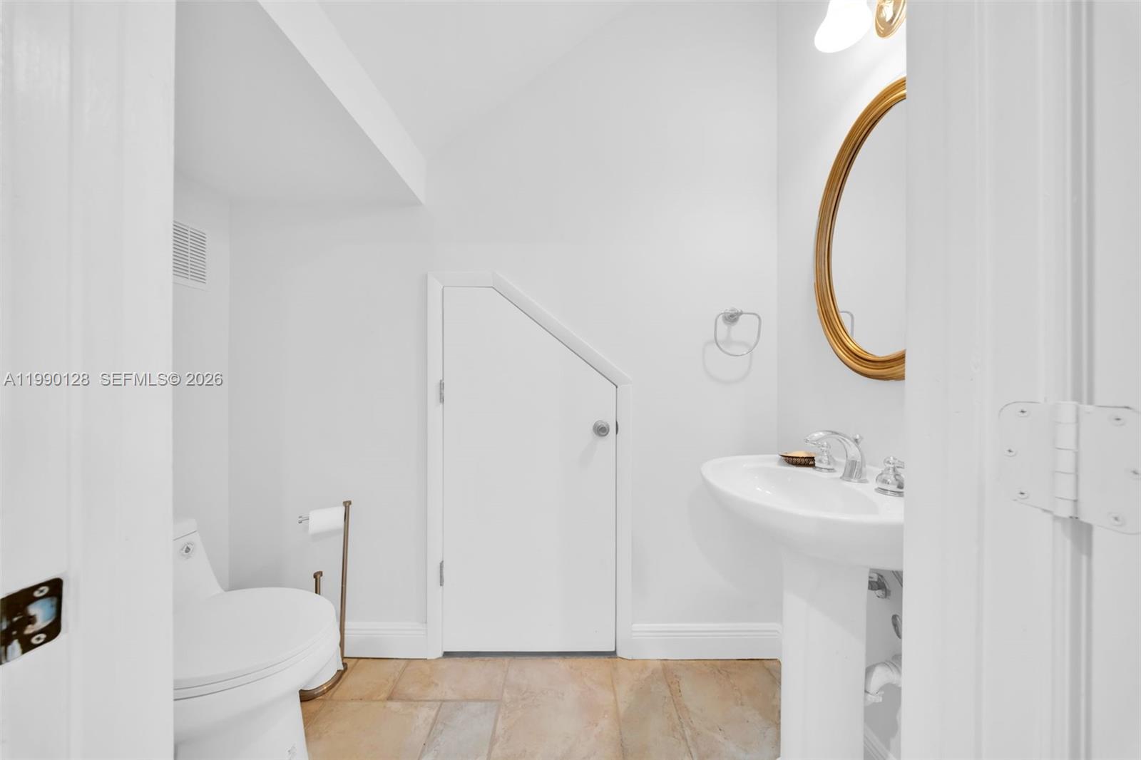 2917 SW 30th Ct #2917 Miami, FL 33133