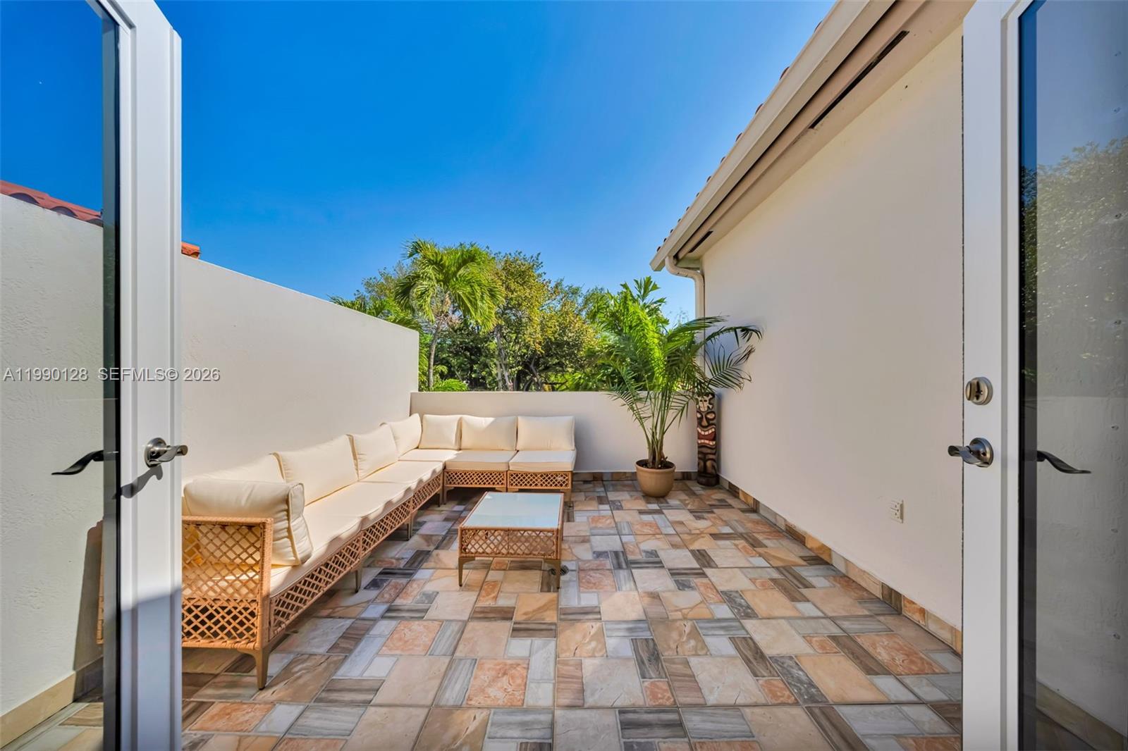 2917 SW 30th Ct #2917 Miami, FL 33133