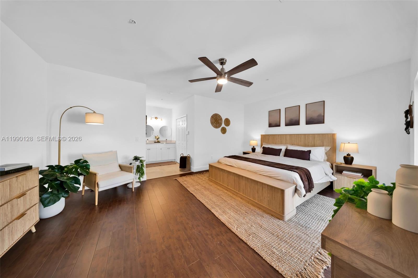 2917 SW 30th Ct #2917 Miami, FL 33133