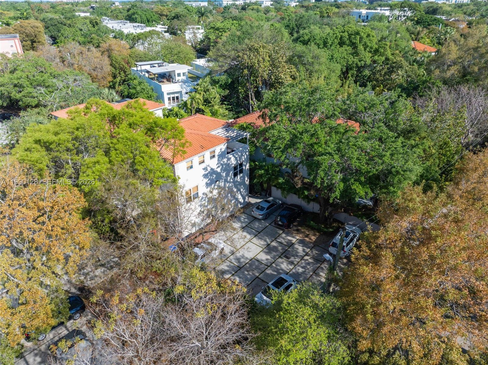 2917 SW 30th Ct #2917 Miami, FL 33133