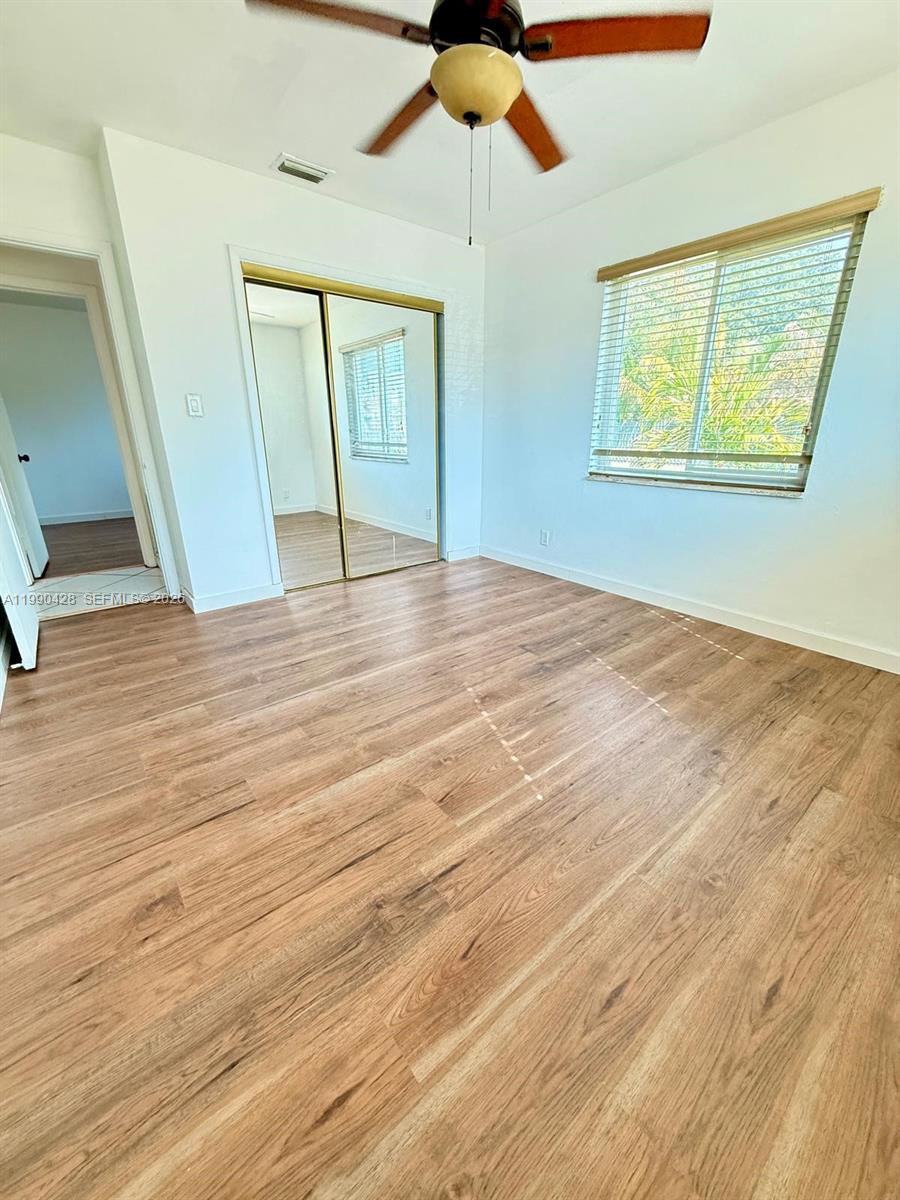 2458 Plunkett St Hollywood, FL 33020