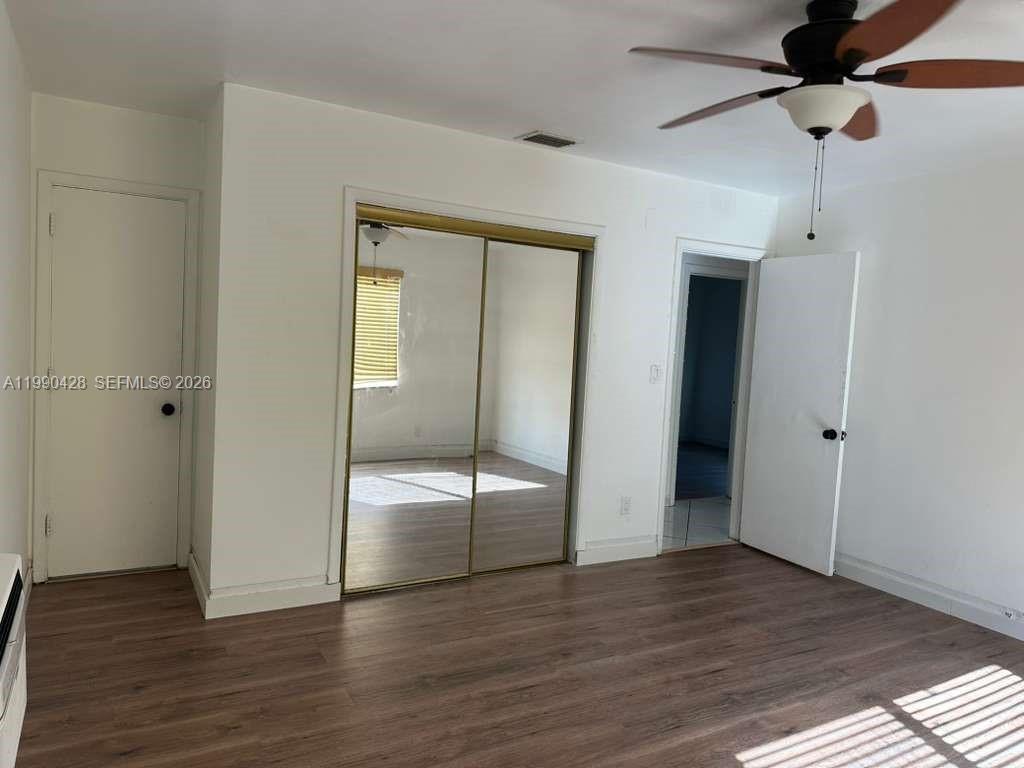 2458 Plunkett St Hollywood, FL 33020