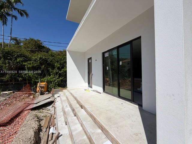 2800 SW 38th Ct Miami, FL 33134