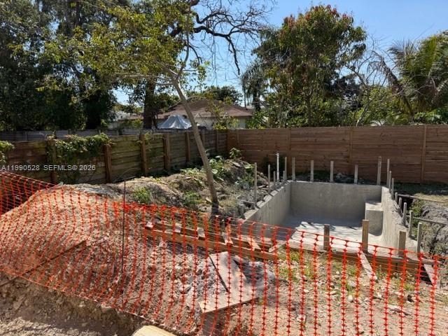 2800 SW 38th Ct Miami, FL 33134