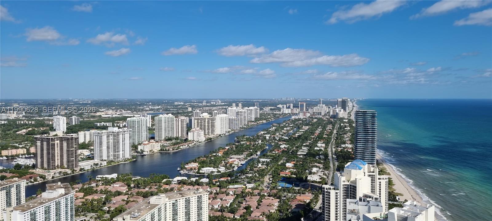 image Residences by Armani Casa19